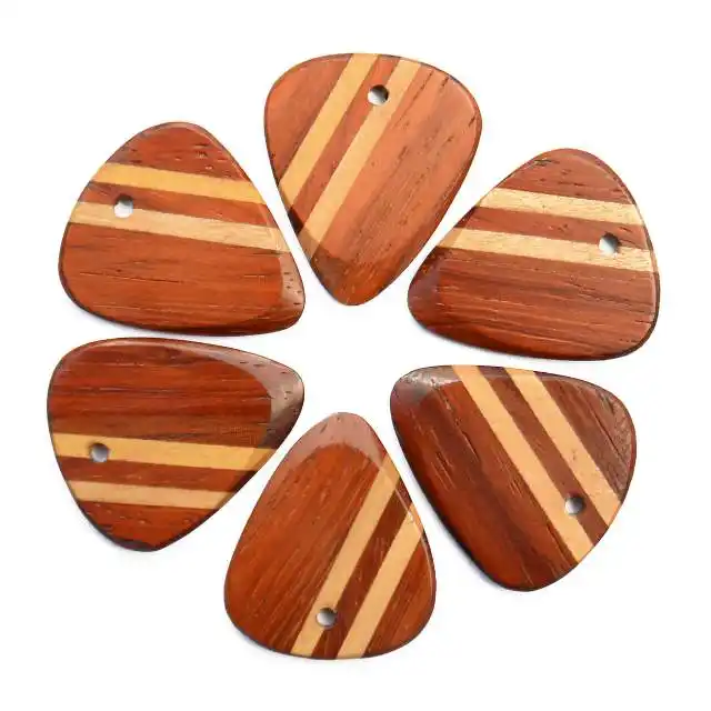 Holzplektren Palm Laser graviert