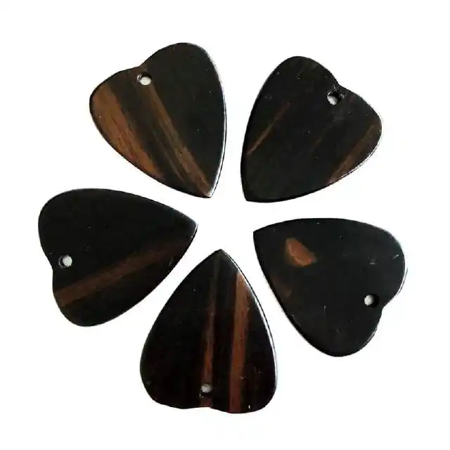 Herzplektron Ebony Laser graviert